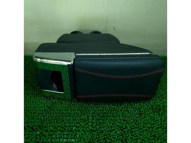 メーカー不明 スズキ JB64 ジムニー / JB74 ジムニーシエラ用 センターコンソールボックス