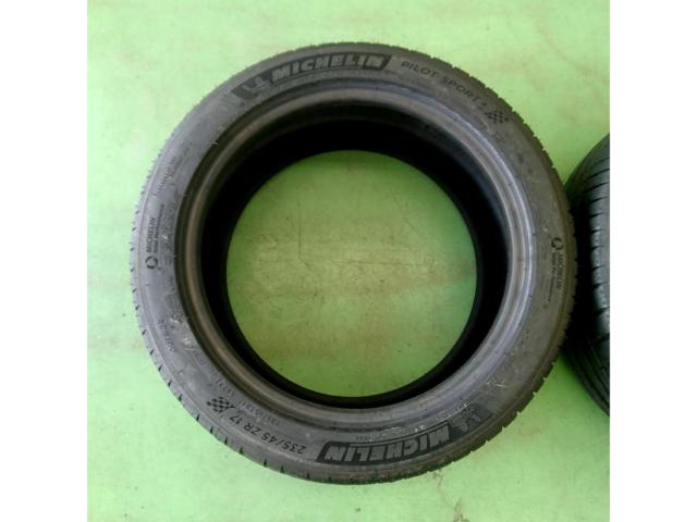 MICHELIN PILOT SPORT 4 235/45ZR17 2本セット
