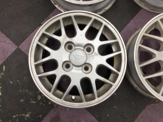 DAIHATSU アトレー/S220純正アルミホイール