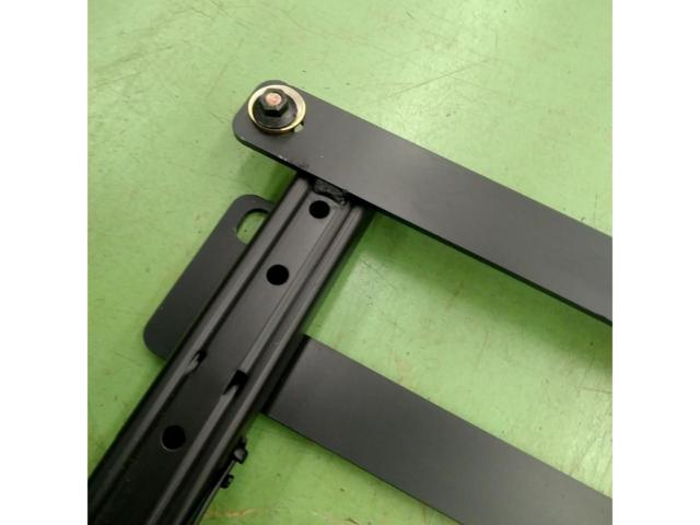 【バネット NV200/M20】カワイ製作所 シートレール N087R IS05 運転席側