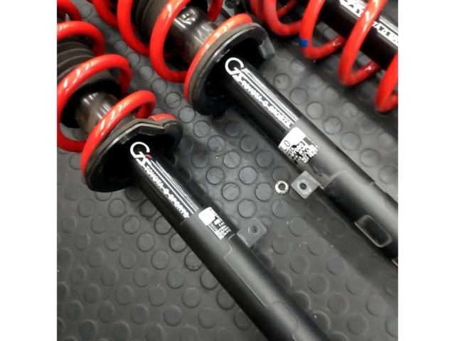 トヨタ純正 130系マークX G’s純正サスキット