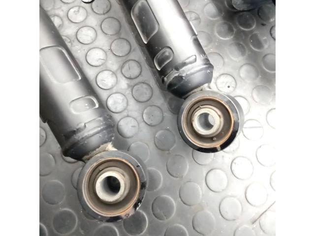 トヨタ純正 130系マークX G’s純正サスキット