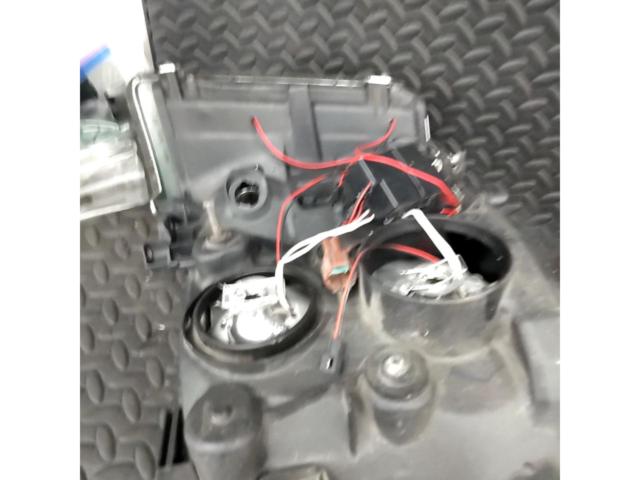 E50 エルグランド後期 純正加工ヘッドライト