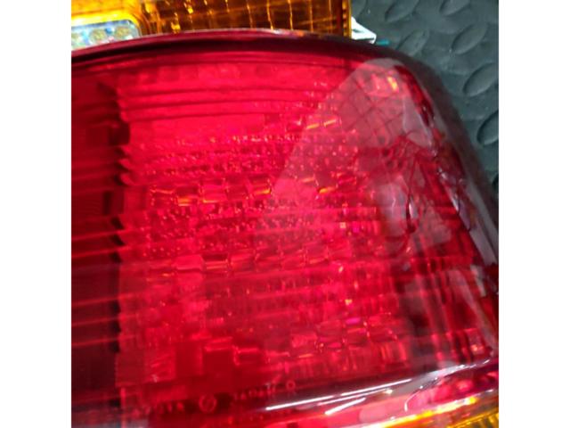 ワケアリメーカ不明 E50 エルグランド純正ルックLEDテール