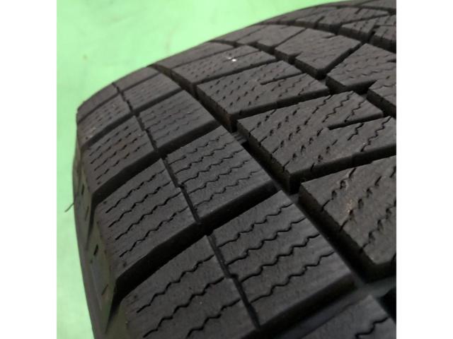 DUNLOP DUFACT DT9 + DUNLOP WINTERMAXX WM03