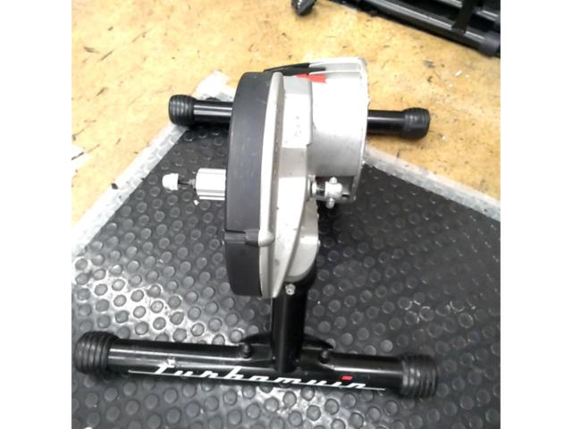 ELITE TURBO MUIN サイクルトレーナー