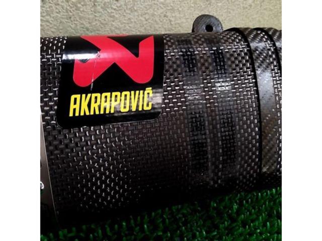 AKRAPOVIC slip-on silencer
CBR250RR