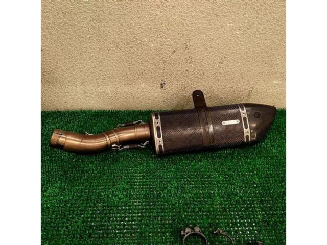 AKRAPOVIC slip-on silencer
CBR250RR