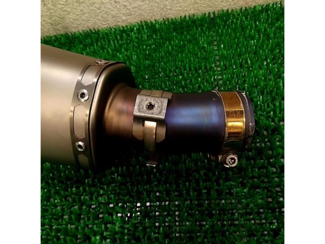 AKRAPOVIC
Titanium muffler
Slip online
ZX-10R (ZX1000S)