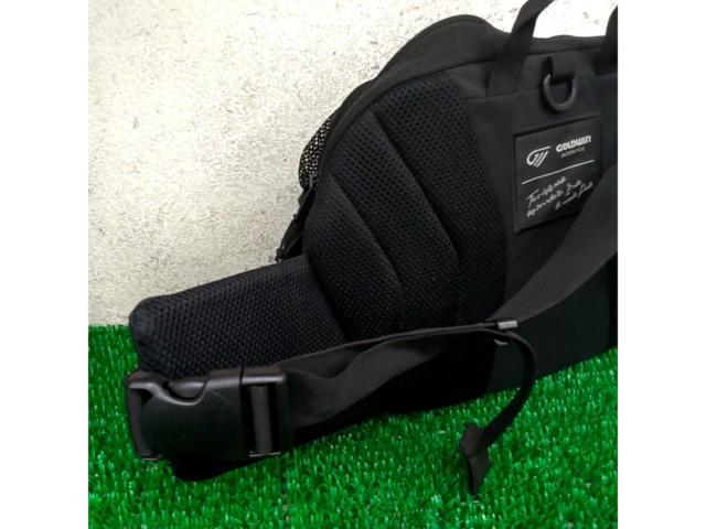 【GOLDWIN】GSM27012ヒップバッグ GWM X-OVER HIP BAG 22