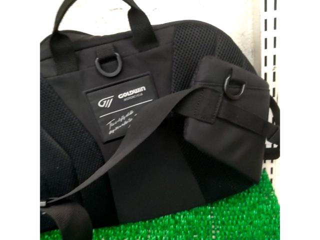 【GOLDWIN】GSM27012ヒップバッグ GWM X-OVER HIP BAG 22