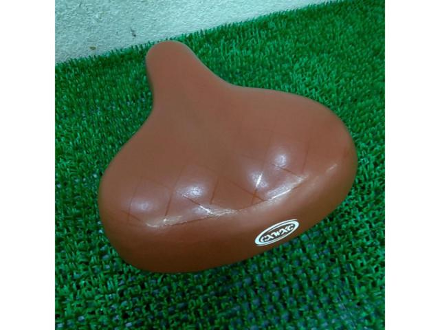 CXWXC サドル