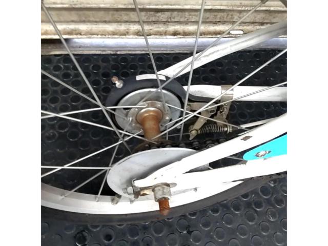 【メーカー不明】rosario 18インチ シングルギア キッズサイクル ホワイト