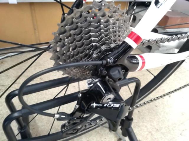 【CANNONDALE】Syapse Carbon 700×23c 2×11段変速 カーボンフレーム ロードバイク ホワイト