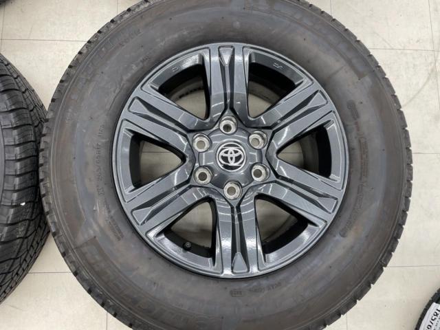 TOYOTA ハイラックス/GUN125/後期 Zグレード 純正ホイール  + MICHELIN LATITUDETOUR