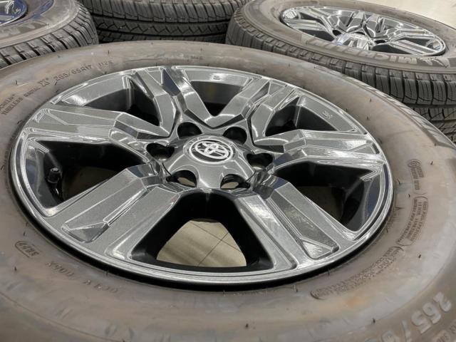 TOYOTA ハイラックス/GUN125/後期 Zグレード 純正ホイール  + MICHELIN LATITUDETOUR