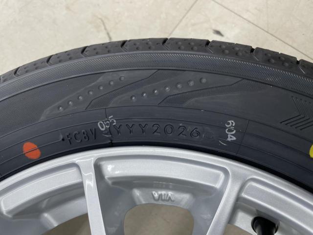 BRIDGESTONE TOPRUN M7  + YOKOHAMA BluEarth-RV RV03 CK