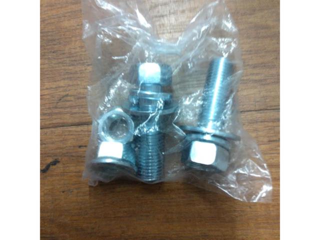 APIO ジムニーJB23用 牽引フックT9 リア右側用 3070-29L