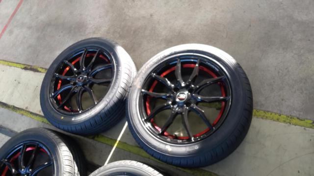 weds NOVARIS ROHGUE VF  + KENDA KR32