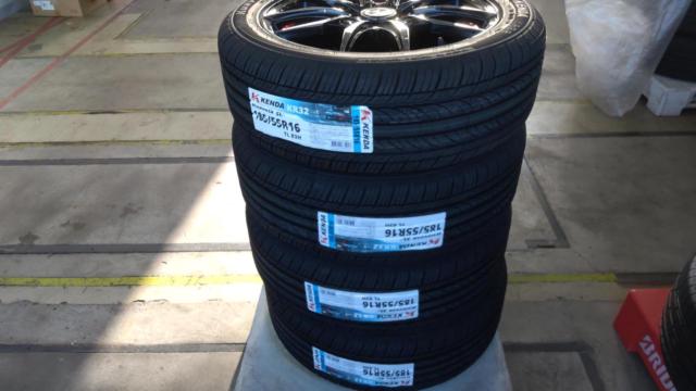 weds NOVARIS ROHGUE VF  + KENDA KR32