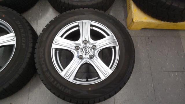 weds VELVA SF + DUNLOP WINTERMAXX WM02