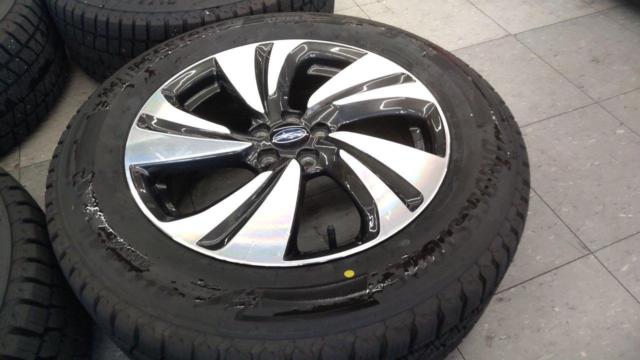スバル GT系 XV純正ホイール+BRIDGESTONE BLIZZAK DM-V3