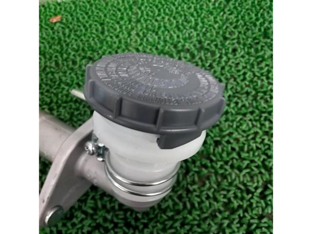 MIYACO
Clutch master cylinder