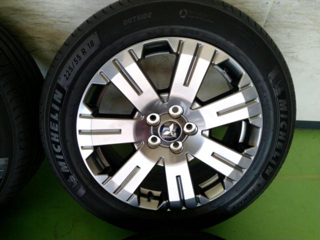 三菱(MITSUBISHI)  デリカD:5 JASPER 純正ホイール + MICHELIN e・PRIMACY