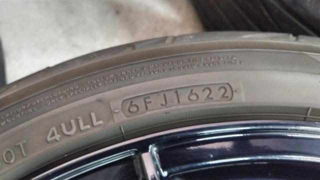 WedsSport(スポーツ) RN-55M  + YOKOHAMA(ヨコハマ) ADVAN FLEVA 【インプレッサ/シルビア/GRヤリス/チェイサー、マークⅡ、クレスタなど】
