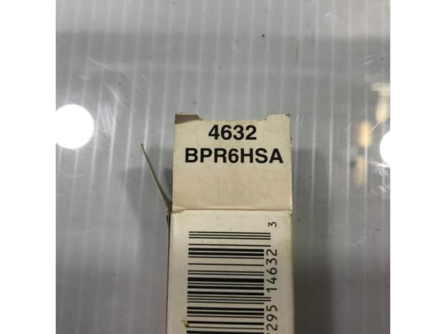 NGK スパークプラグ BPR6HSA 4632 1個のみ