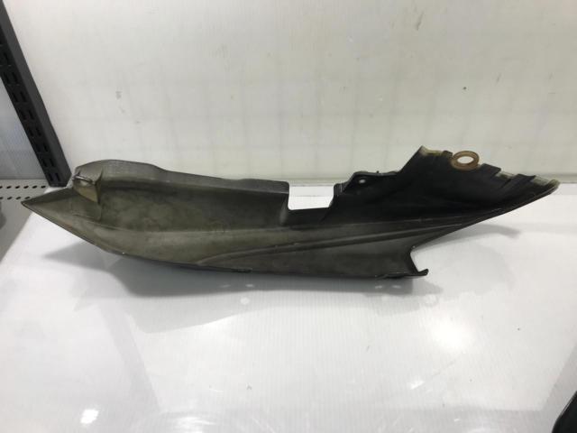 ホンダ CBF125 純正シートカウル/サイドカウル 左右セット