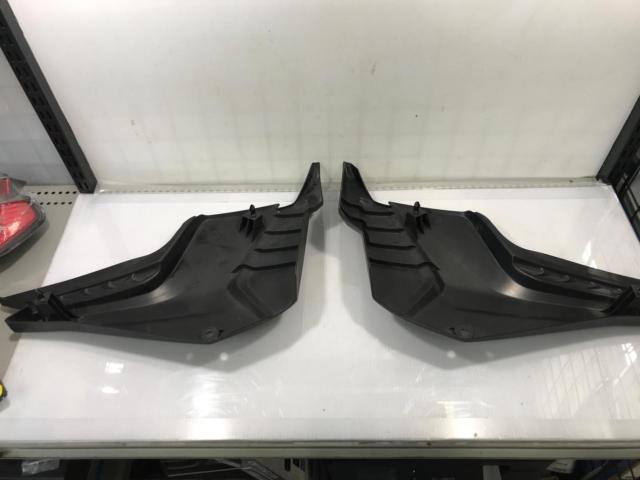 ホンダ CBF125 純正サイドカバー 左右セット