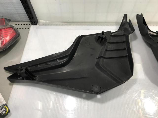 ホンダ CBF125 純正サイドカバー 左右セット