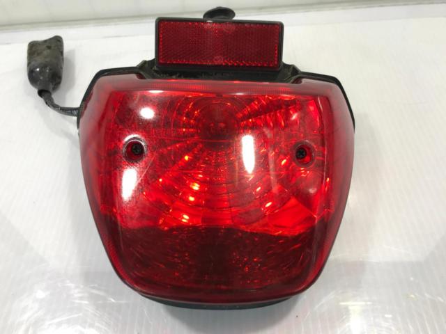 ホンダ CBF125 純正テールランプ