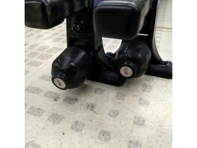 ワケアリ 【車種専用フック必要です】TERZO キャリアベース+スクエアバー