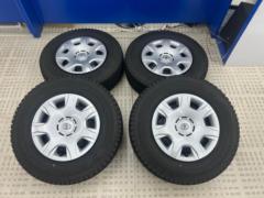 TOYOTA 200系ハイエース純正スチールホイール  + BRIDGESTONE BLIZZAK VL10 195/80R15 107/105N
