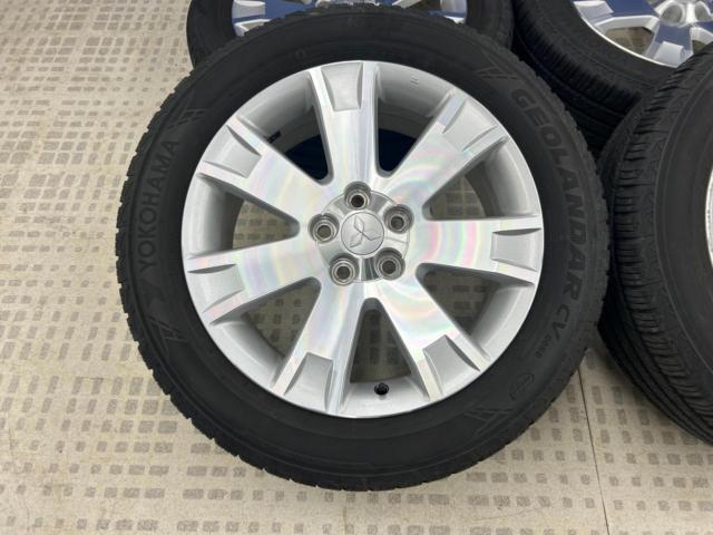 MITSUBISHI デリカD:5 前期純正ホイール+YOKOHAMA GEOLANDER CV G058 225/55R18