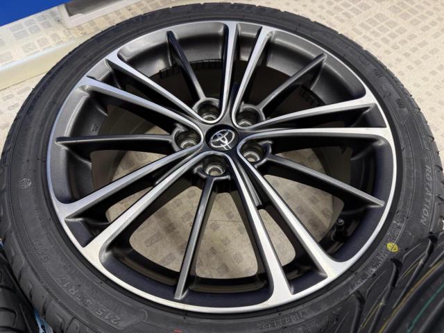 【純正戻しや車検用に♪新品タイヤ付き】TOYOTA 86/ZN6前期純正ホイール + KENDA KR20 215/45R17 91H