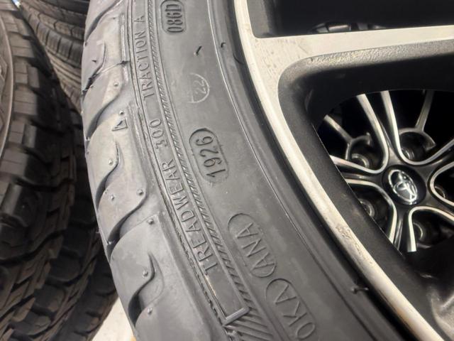 【純正戻しや車検用に♪新品タイヤ付き】TOYOTA 86/ZN6前期純正ホイール + KENDA KR20 215/45R17 91H