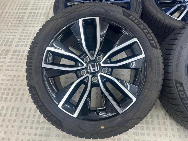 HONDA  RV型 ヴェゼル e:HEV Zグレード純正アルミホイール +DUNLOP SYNCHRO WEATHER