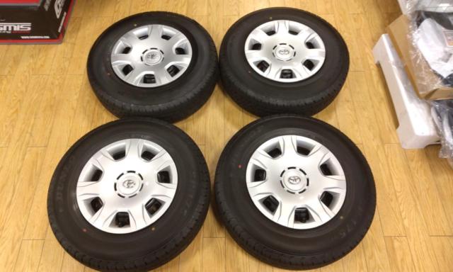 TOYOTA ハイエース/200系純正スチールホイール + DUNLOP SP175N