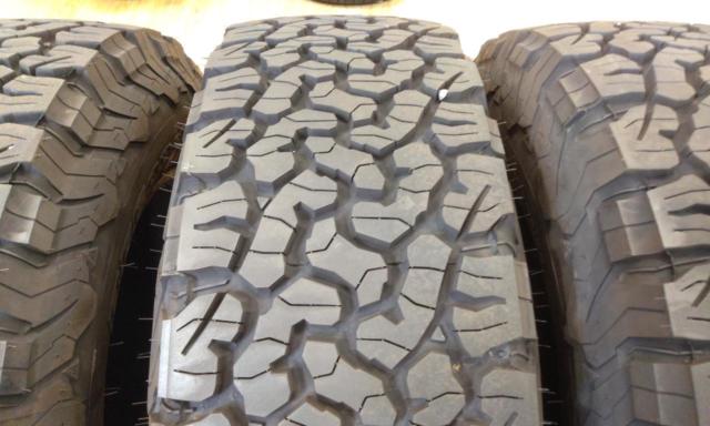 BFGoodrich All-Terrain T/A KO2 LT265/70R17