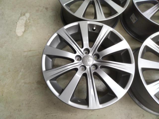 SUBARU エクシーガ 純正ホイール