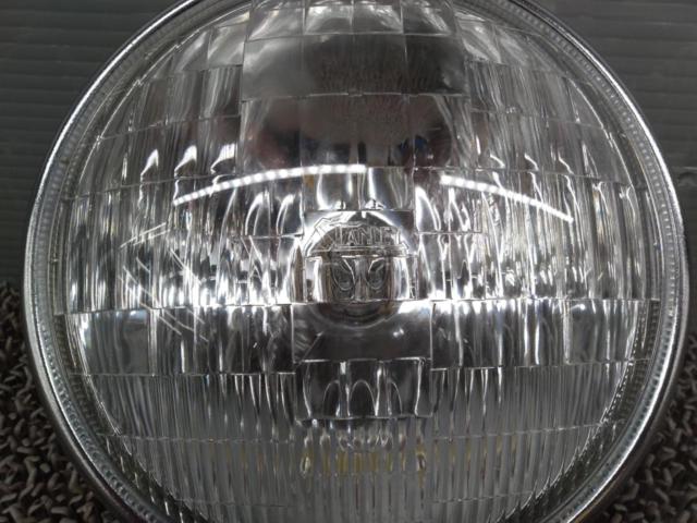 HONDA
Genuine headlight lenses