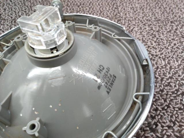 HONDA
Genuine headlight lenses