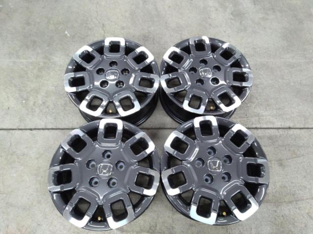 ホンダ フリード e:HEV AIR EX 純正ホイール