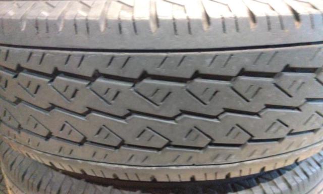 TOYOTA ハイエース スチールホイール+BRIDGESTONE V600 195/80-15 107 
