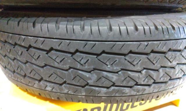 TOYOTA ハイエース スチールホイール+BRIDGESTONE V600 195/80-15 107 