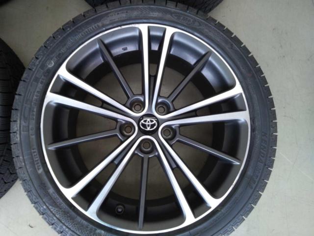 TOYOTA純正 86/ZN6前期純正ホイール  + KENDA KR36【ラベル付き新品タイヤつき】