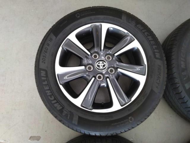TOYOTA純正 80系ノア･ヴォクシー純正ホイール + MICHELIN PRIMACY4